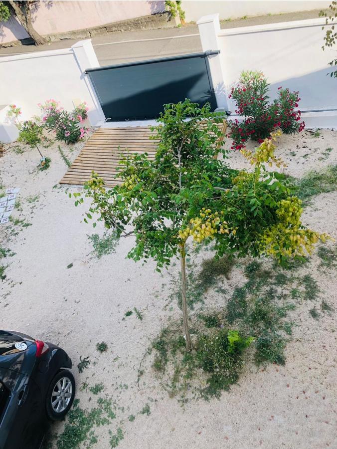 Appartement Proche Avignon Au Calme Les Angles (Gard)